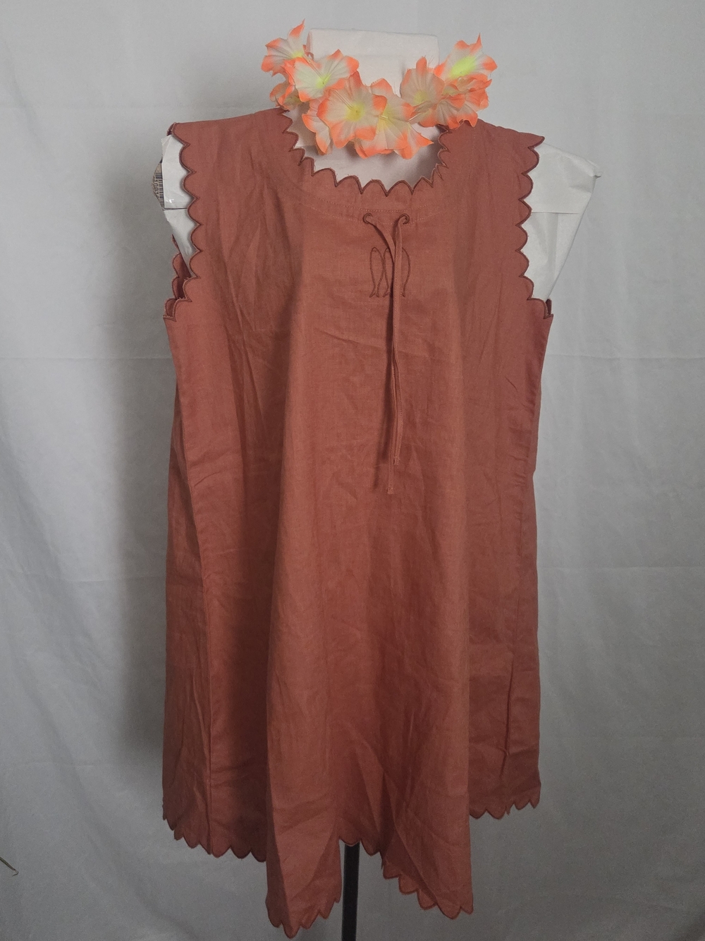 SØNDE RHAUS  Rust Linen Shift Dress Sleeveless Scallo Shift Dress - Terracotta